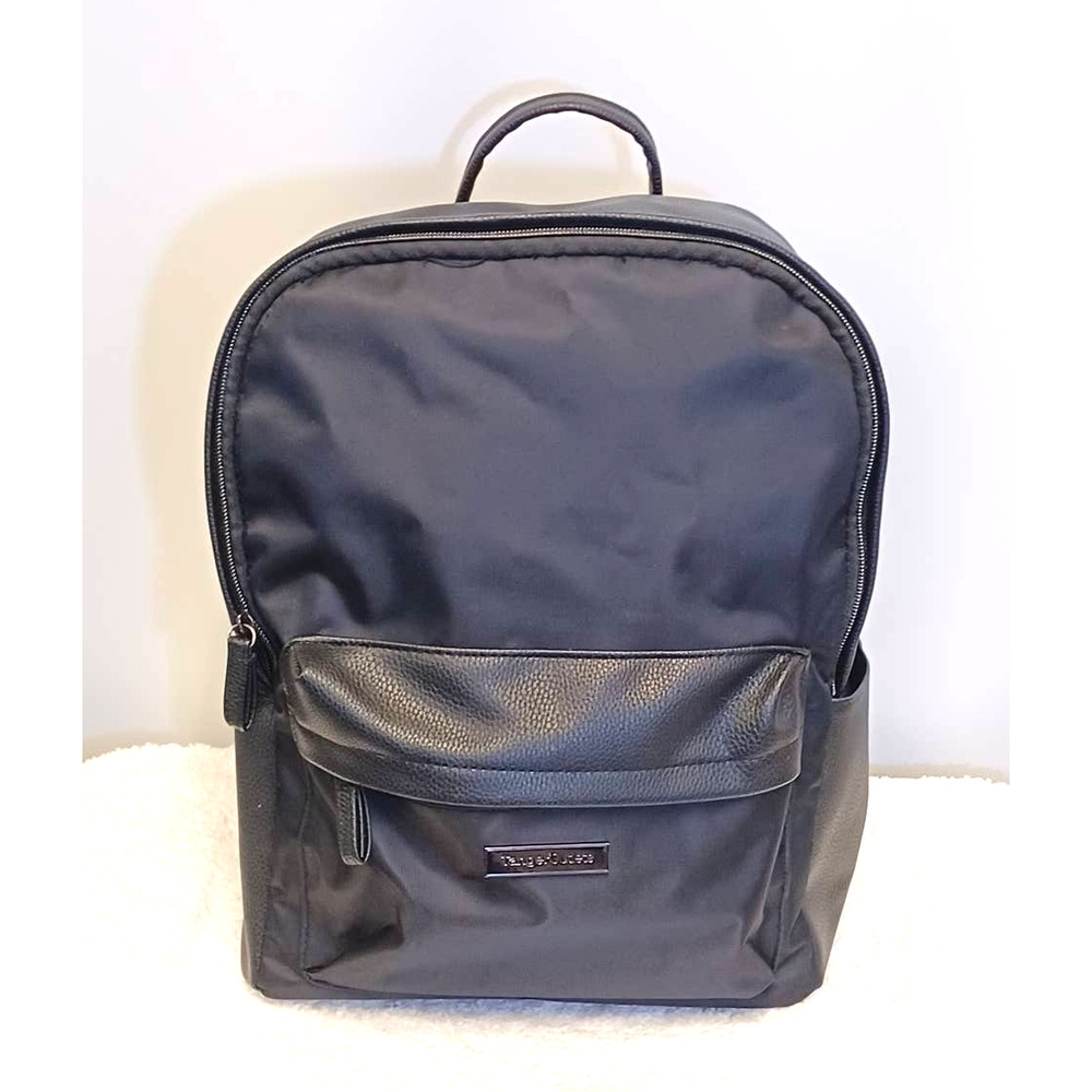 Backpack Vegan Leather with Zippered Closure & Side Pockets